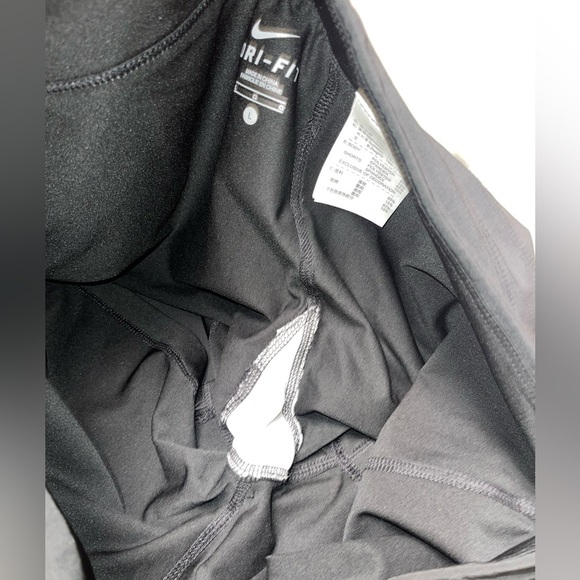 EUC Nike Dri Fit Running Shorts - Picture 7 of 7